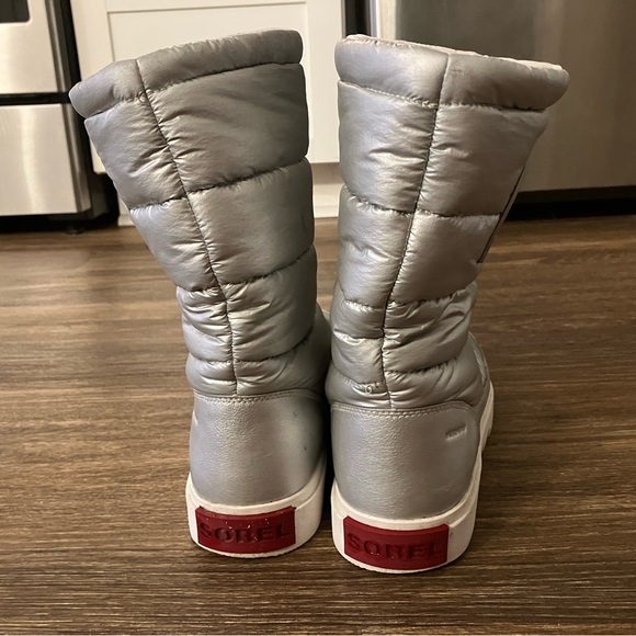 Sorel Silver Next Lite Snowboots - Picture 4 of 7